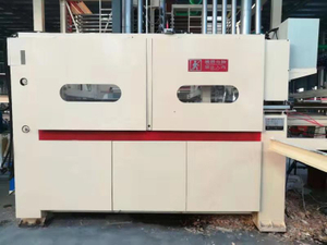 Finger jointing vertical core veneer composer